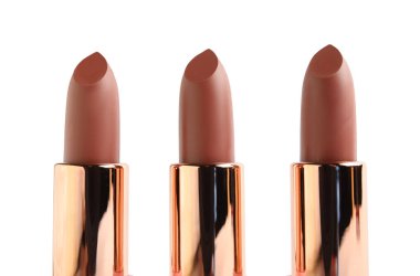 Beyaz arkaplanda ruj seti