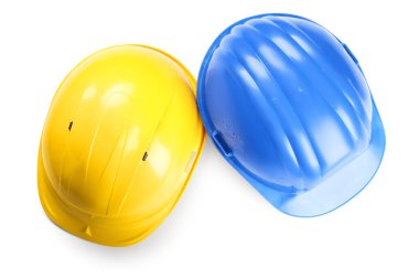 Beyaz arkaplanda izole edilmiş farklı başlıklar