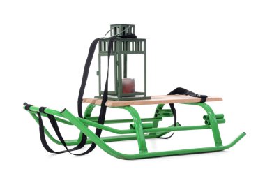 Beyaz arka planda izole fener ile kızak