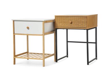 Beyaz arkaplanda farklı başucu tabloları