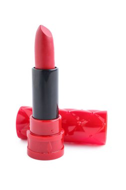 Beyaz arkaplanda güzel kırmızı ruj