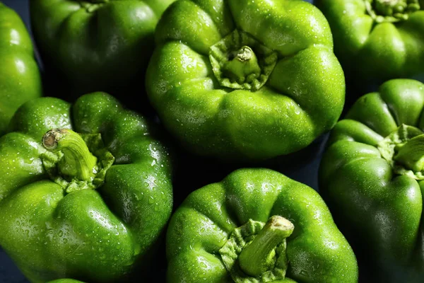 Arka plan olarak yeşil dolmalık biber dokusu