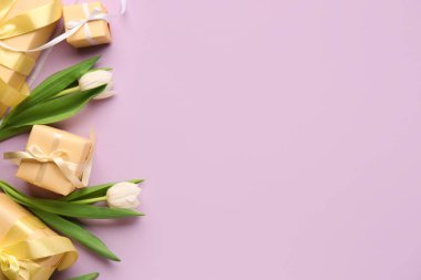 Leylak kaplama laleli hediye kutuları. Mutlu Kadınlar Günü