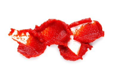 Beyaz arka planda taze domates ezmesi izleri.