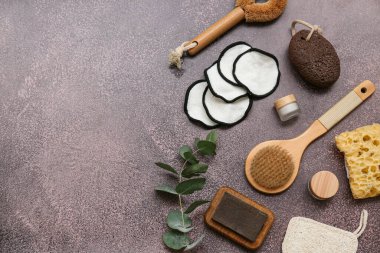 Pamuk pedler ve banyo malzemeleri.