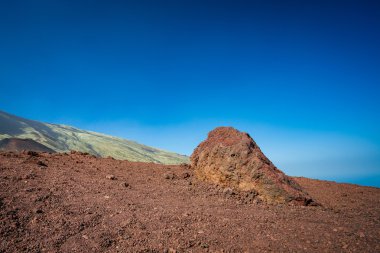 Volkanik kayalar Etna, İtalya