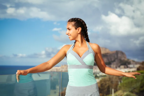 Young woman overlooking Mediterranean Sea — Stock Photo, Image