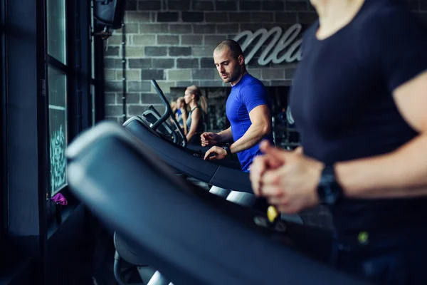 Young Man Sportswear Running Treadmill Gym — Stock Photo, Image