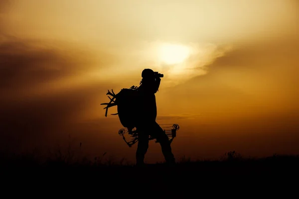 Silhouette Bow Hunter — Stock Photo, Image