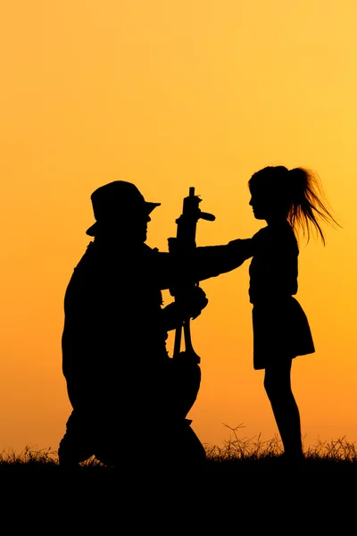 Silhouette soldato — Foto Stock