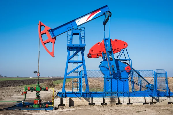 Oil industry pump jack close up — Stock Photo, Image