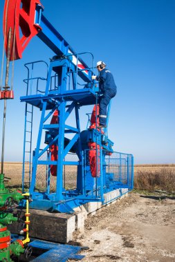 petrol işçisi onay yağ pompası