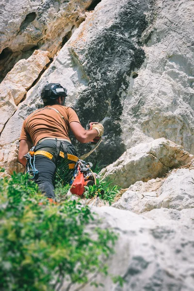 Team of rock climbers — Stock Photo, Image