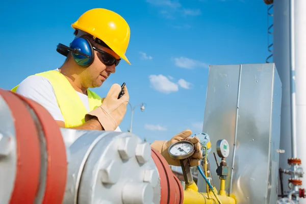 Operatore di produzione di gas — Foto Stock