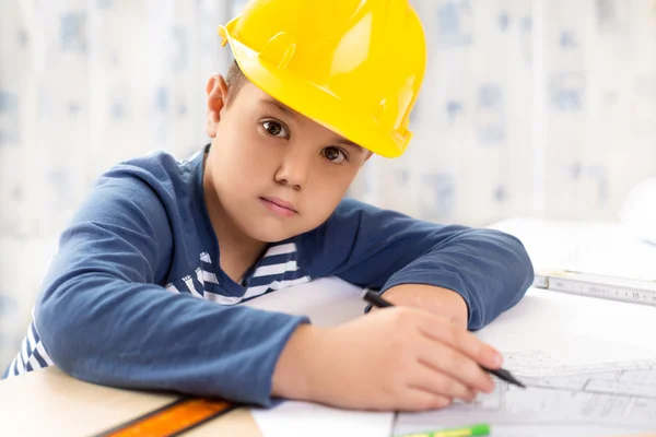 A boy future engineer — Stock Photo, Image