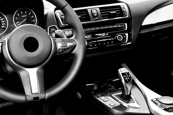 Moderne auto-interieur — Stockfoto