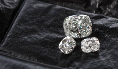 güzel lüks elmaslar arka planda, yakın plan