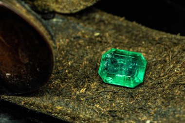 Doğal Zümrüt Taşı Değerli Gevşek Taş