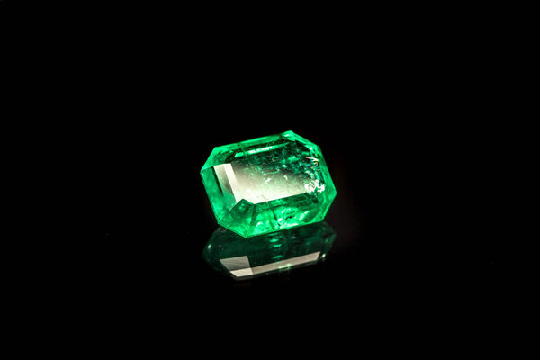 Natural Emerald Gemstone Precious Loose Stone