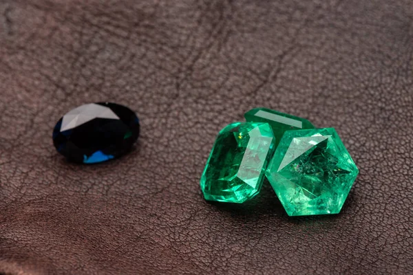 Set Blue Green Natural Gemstone Sapphires Background — 图库照片