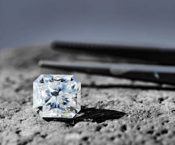 Zbliżenie Piękny Luksusowy Diament — Zdjęcie stockowe