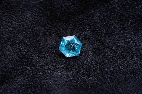 Natural Gemstone Sapphire Black Background — Stockfoto