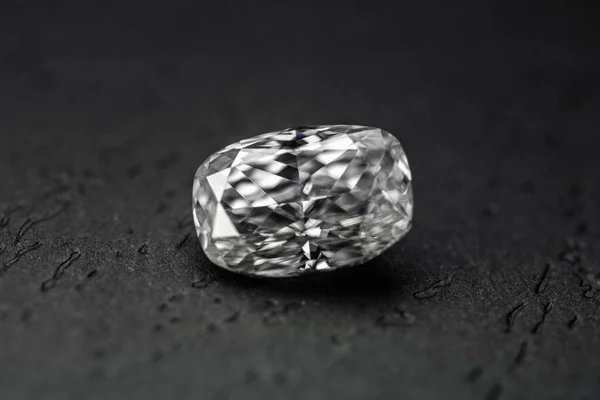 Nahaufnahme Eines Schönen Luxus Diamanten — Stockfoto