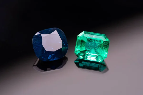 Green Blue Natural Gemstone Sapphires — Fotografia de Stock