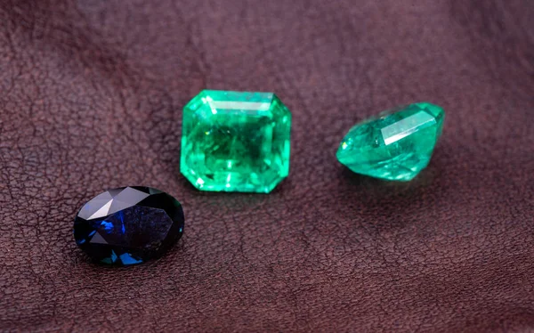 Set Blue Green Natural Gemstone Sapphires Background — 图库照片