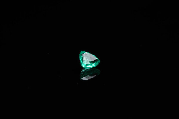 Natural Emerald Gemstone Precious Loose Stone