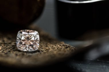 Güzel, lüks elmas arka planda, yakın plan