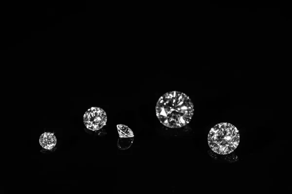 Бриллиантовое Кольцо Черном Фоне — стоковое фото