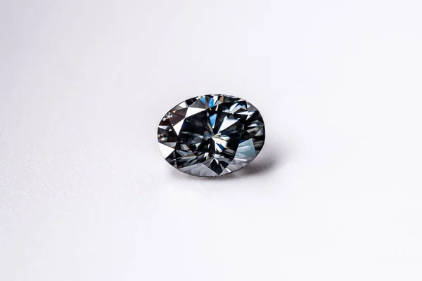 Gyémánt Gyűrű Fehér Alapon — Stock Fotó