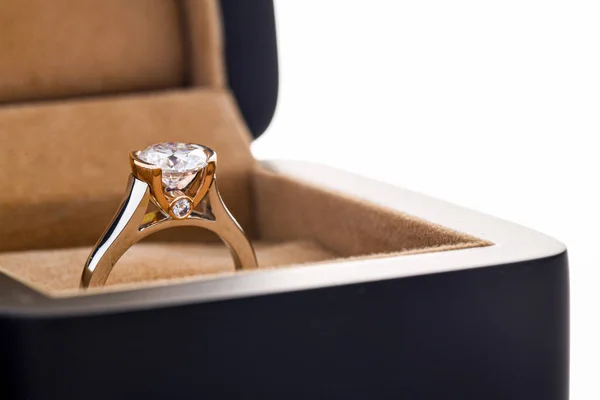 Diamond Engagement Ring Luxury Precious Ring — Stock Photo, Image