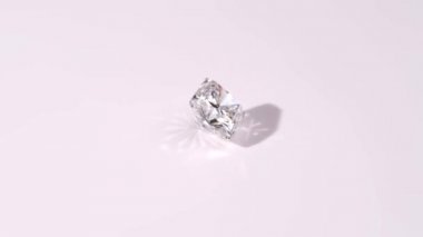 Güzel Diamond Gemstone arka planda, yakın plan