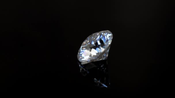 Close Van Diamanten Zwarte Achtergrond — Stockvideo