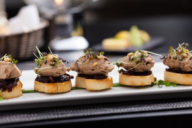 Ev yapımı ördek karaciğer