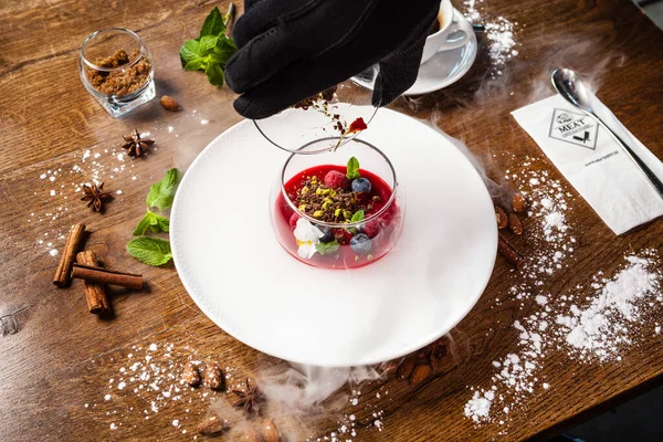 Hallon Pistagenöns Paradis Pistaschkräm Hallonpanna Cotta Mandel Pistasch Läckra Hälsosam — Stockfoto