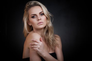 Seksi sarışın babe