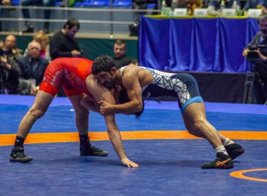 Vladimir Khinchegashvili, Titan Mercury Güreş Takımı ABD - Massoud Esmailpoorjouybari, Güreş Takımı Razi Iran - Dünya Güreş Kulübü Kupası, 1 Aralık 2016, Kharkov, Ukrayna