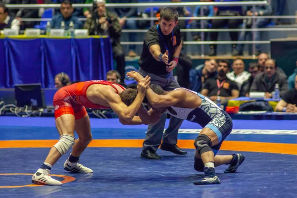 Mecz Pomiędzy Nico Megaludis Titan Mercury Wrestling Team Usa Hassan — Zdjęcie stockowe