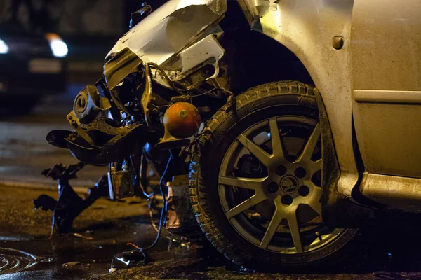 Autounfall Auf Straße Mit Wrack Und Beschädigten Autos Nach Kollision — Stockfoto