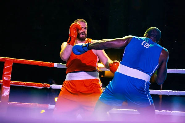 Tsotne Rogava Mot Guevara Charon Boxning Match Mellan Nationella Lag — Stockfoto