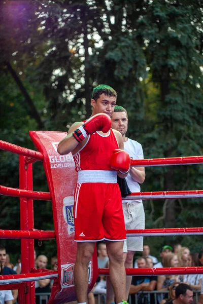 Hartsyz Yaroslav Med Træner Boksekamp Mellem Landsholdene Ukraine Armenien Til - Stock-foto