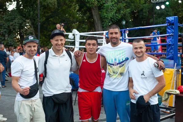 Yaroslav Khartsyz Met Coaches Tijdens Bokswedstrijd Tussen Nationale Teams Oekraïne — Stockfoto