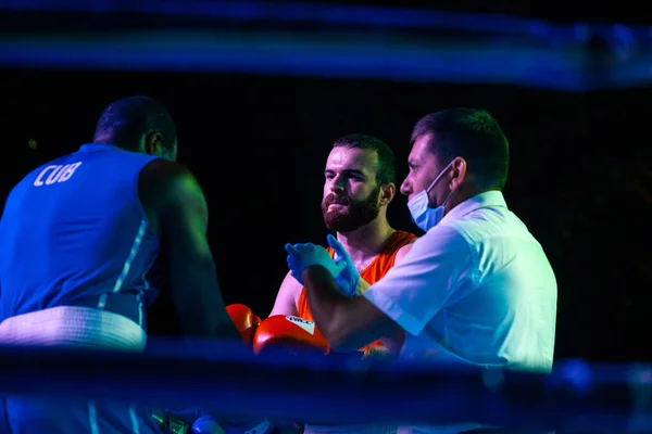 Tsotne Rogava Gegen Guevara Charon Während Eines Boxkampfes Zwischen Den — Stockfoto