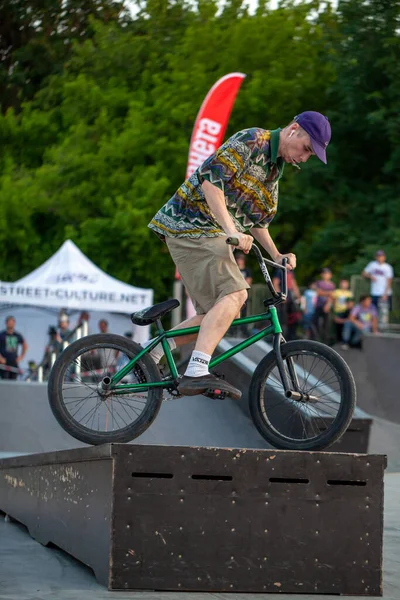 Bmx Riders Maakt Trucs Tijdens Festival Rider Cultures Complit 2020 — Stockfoto
