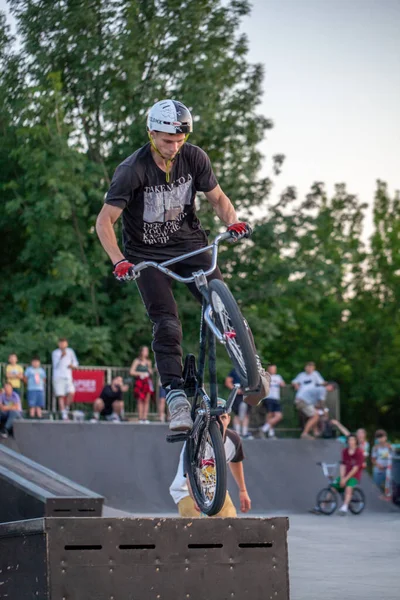 Bmx Riders Maakt Trucs Tijdens Festival Rider Cultures Complit 2020 — Stockfoto