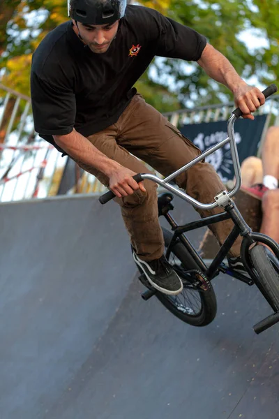 Bmx Riders Maakt Trucs Tijdens Festival Rider Cultures Complit 2020 — Stockfoto