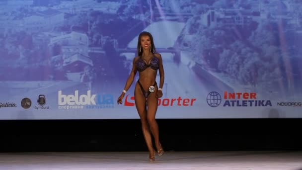 Beautiful Sports Slender Young Woman Girls Posing Swimsuit Competitions Category — Stock Video